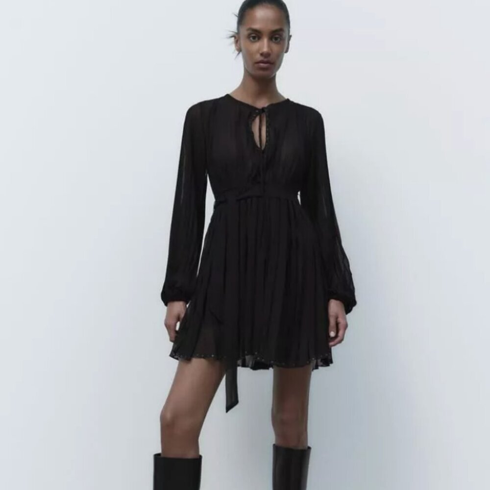 NEW Zara Womens Pleated Mini Dress with Belt Size XS NWT